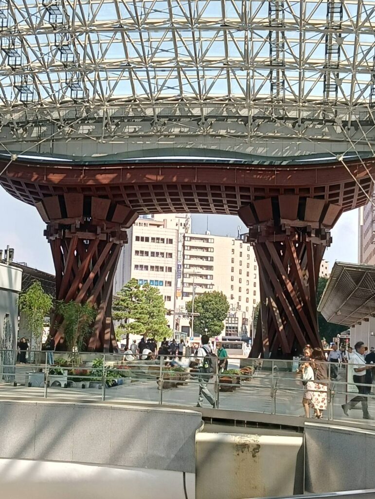 金沢駅｜なまけもの日記