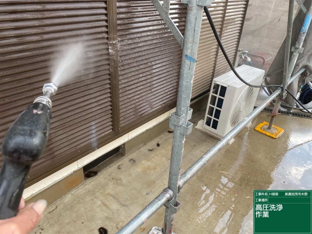 美濃加茂市　外壁塗装　塗装の日成　屋根ガルバ葺き替え　リフォーム　防水工事 さくら建装