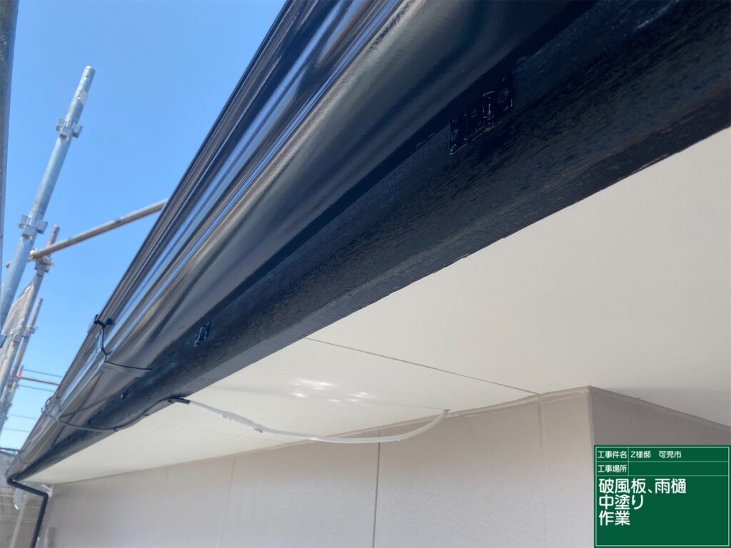 美濃加茂市　外壁塗装　塗装の日成　屋根ガルバ葺き替え　リフォーム　防水工事 さくら建装