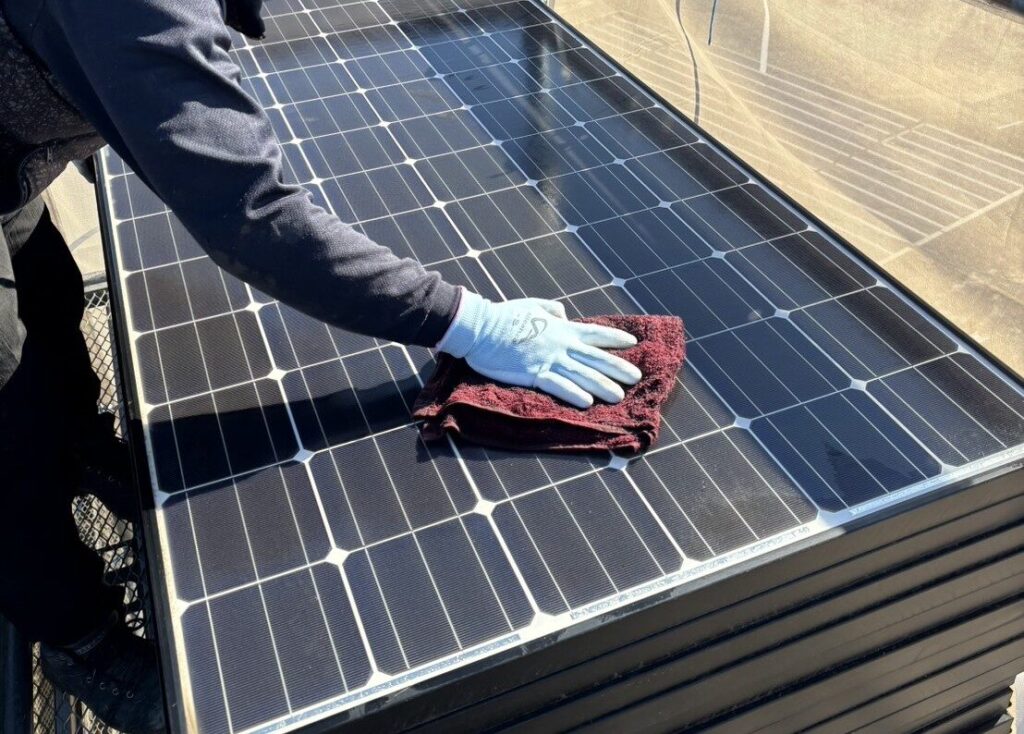 太陽光パネル(中部台)