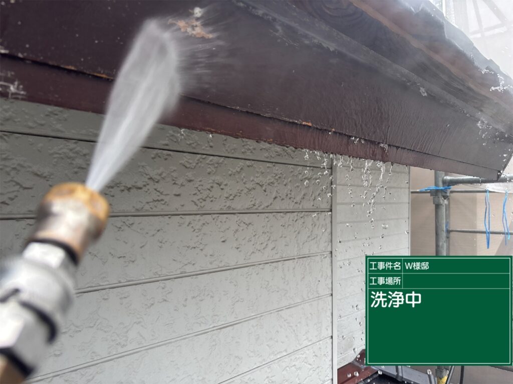 美濃加茂市　外壁塗装　塗装の日成　屋根ガルバ葺き替え　リフォーム　防水工事 さくら建装