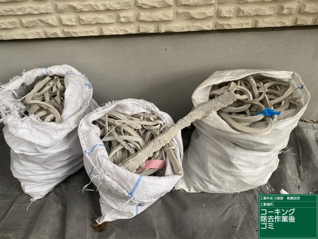 美濃加茂市　外壁塗装　塗装の日成　屋根ガルバ葺き替え　リフォーム　防水工事 さくら建装