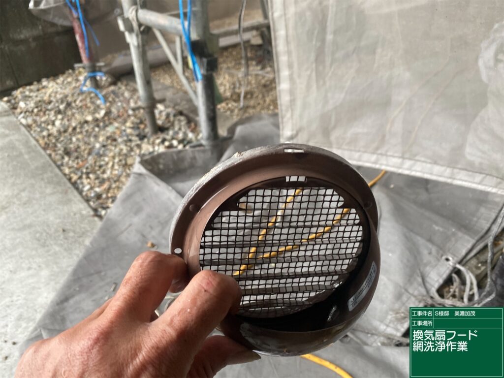 美濃加茂市　外壁塗装　塗装の日成　屋根ガルバ葺き替え　リフォーム　防水工事 さくら建装