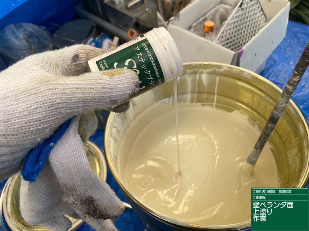 
美濃加茂市　外壁塗装　塗装の日成　屋根ガルバ葺き替え　リフォーム　防水工事 さくら建装